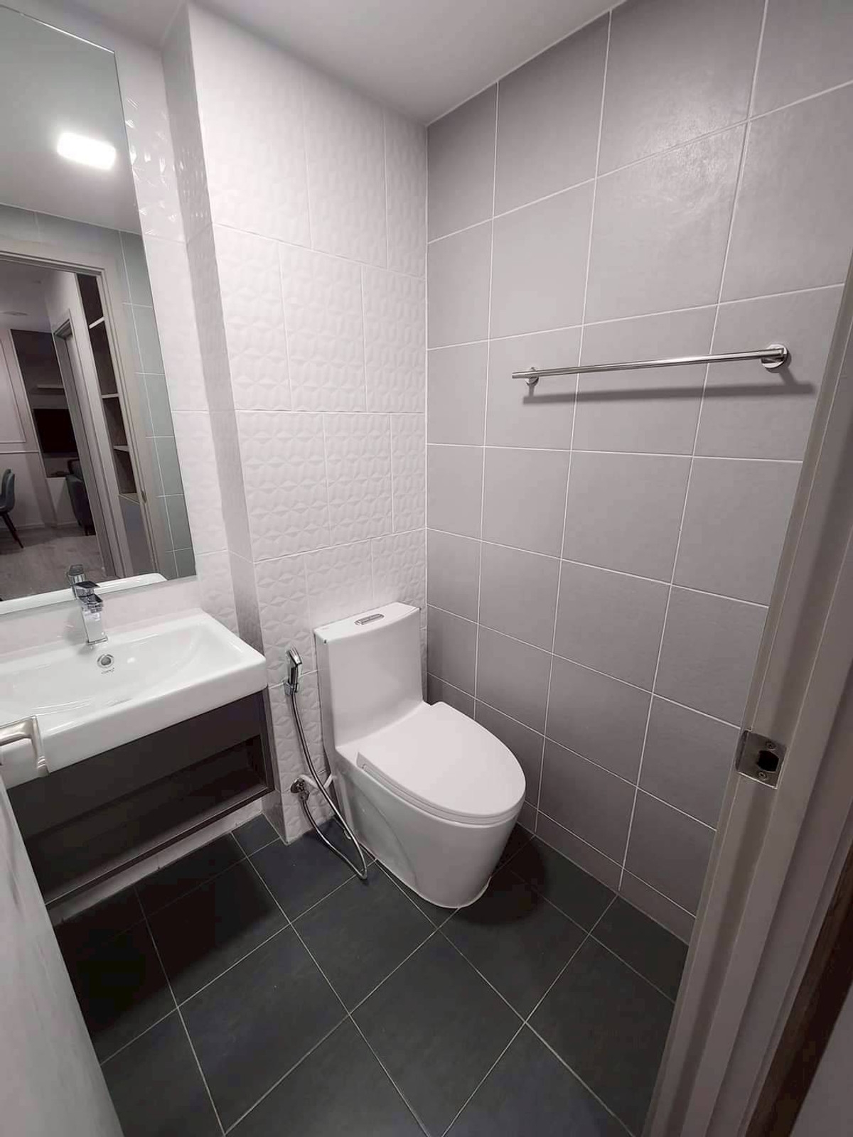 For RentCondoPathum Thani,Rangsit, Thammasat : 🏡 For rent Kave Town Island 2 bedrooms 💖 ✨ Building G, 7th floor, pool view, beautifully decorated ✅️ Ready to move in