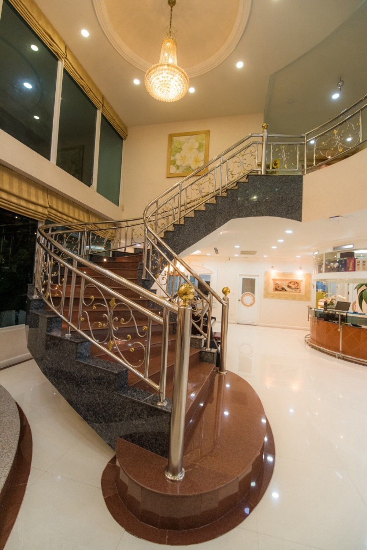 ขายบ้านพระราม 9 เพชรบุรีตัดใหม่ RCA : 🏡 บ้านเดี่ยว พระราม 9 ซอย 39 | 241 ตร.ว. 4 นอน 4 น้ำ สภาพดีพร้อมอยู่ ติดต่อนัดชม Tel. 065-626-5636 (คุณกี้)