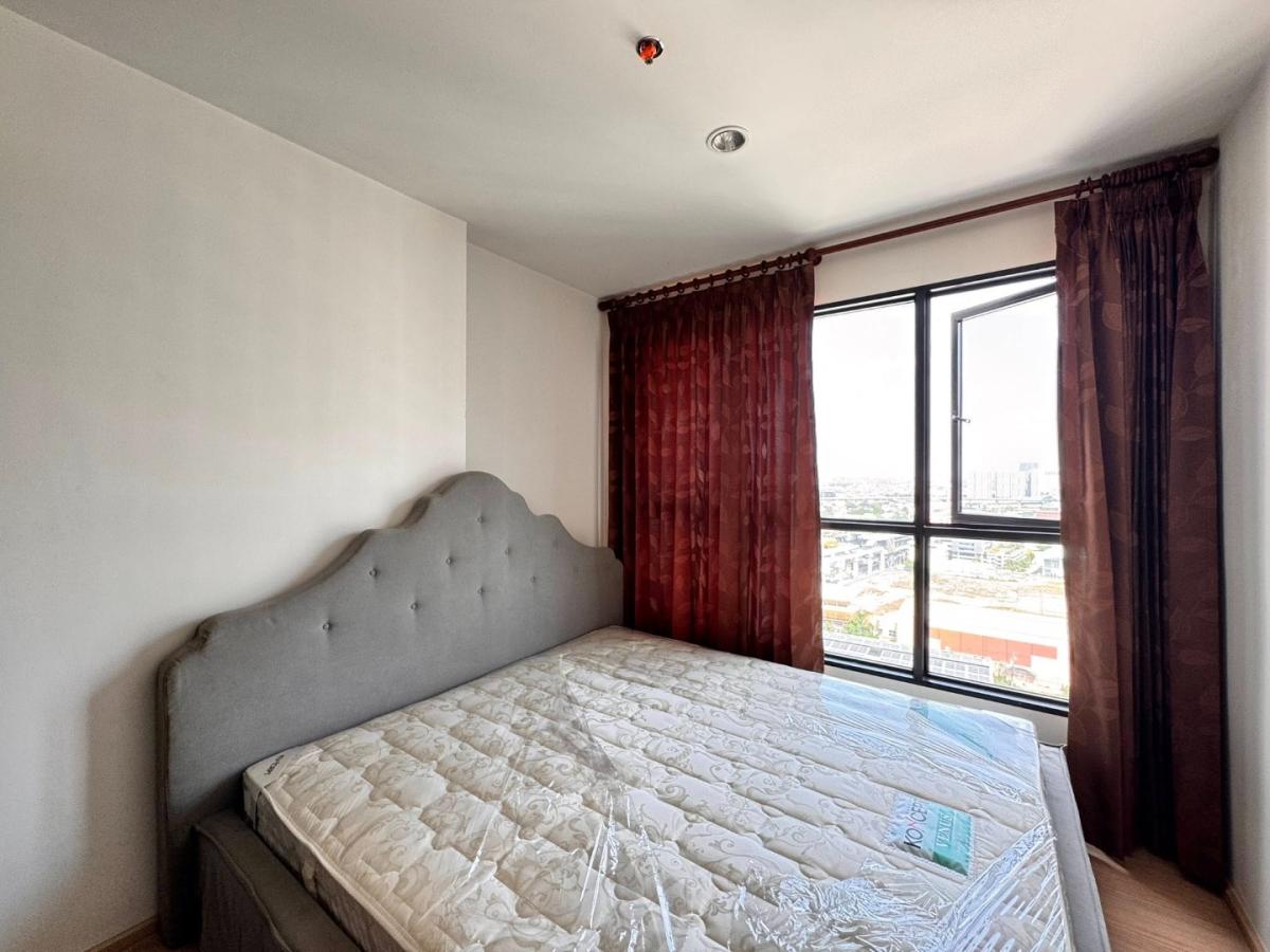 For SaleCondoChaengwatana, Muangthong : 🔥Urgent Sale🔥 The Base Chaengwattana, near Central Chaengwattana. Fully furnished, ready to move in.