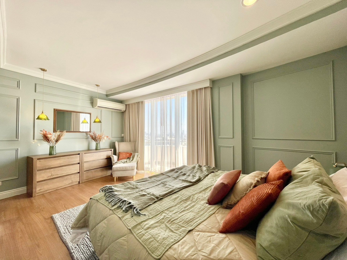 For SaleCondoWongwianyai, Charoennakor : 3 bedrooms, beautiful room at Supakarn Condominium, Contact 062-496-6454