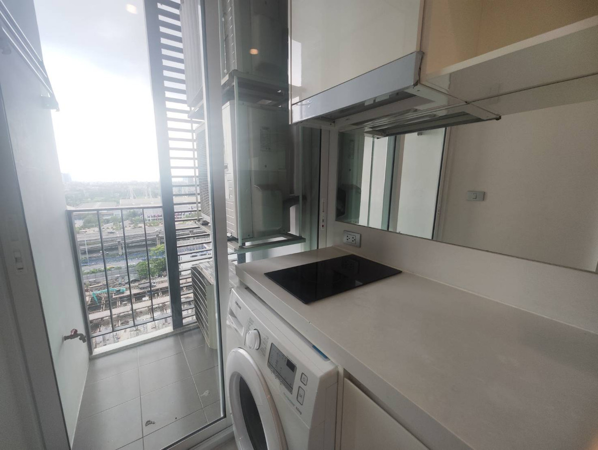 For RentCondoOnnut, Udomsuk : For Rent The Sky Sukhumvit Duplex 19th-20th fl. (RT-01)