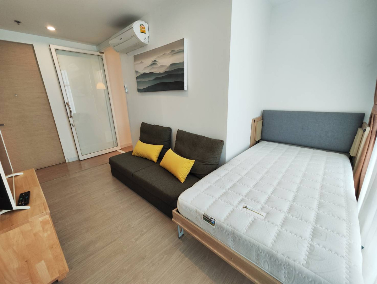 For RentCondoOnnut, Udomsuk : For Rent The Sky Sukhumvit Duplex 19th-20th fl. (RT-01)