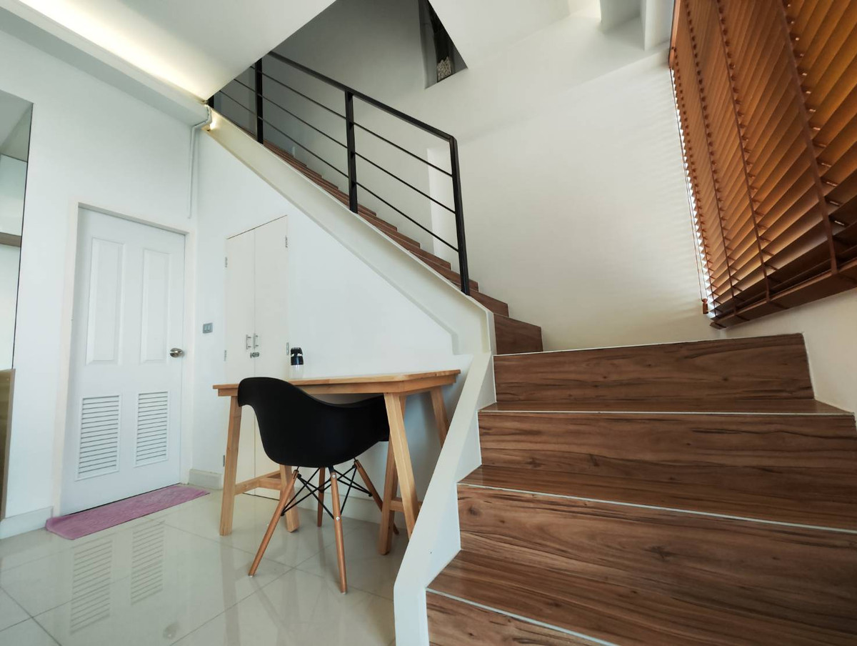 For RentCondoOnnut, Udomsuk : For Rent The Sky Sukhumvit Duplex 19th-20th fl. (RT-01)