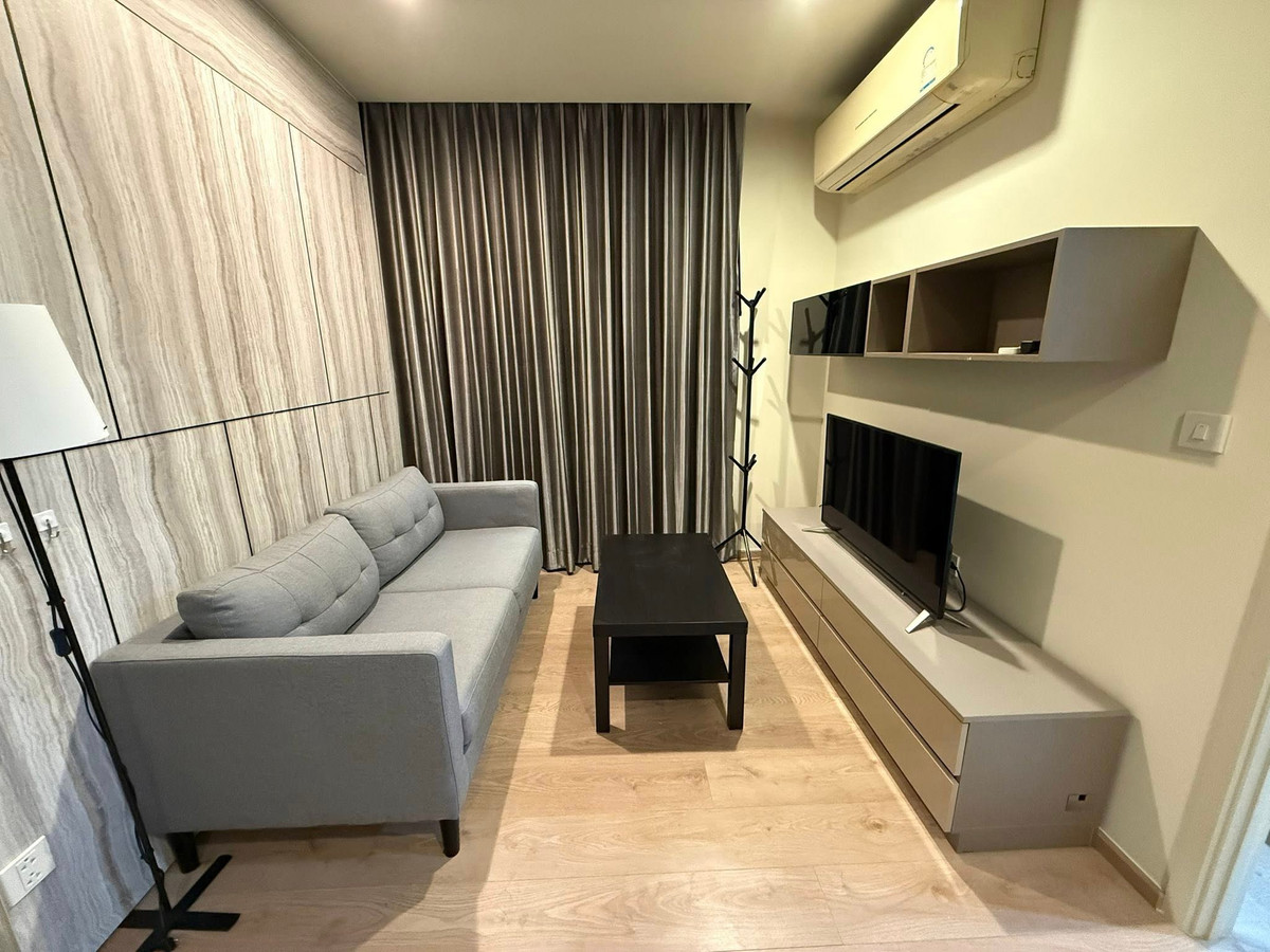 For RentCondoSukhumvit, Asoke, Thonglor : Noble Recole Condo, convenient travel, near BTS, there is a shuttle, beautiful room, fully furnished, ready to move in!!