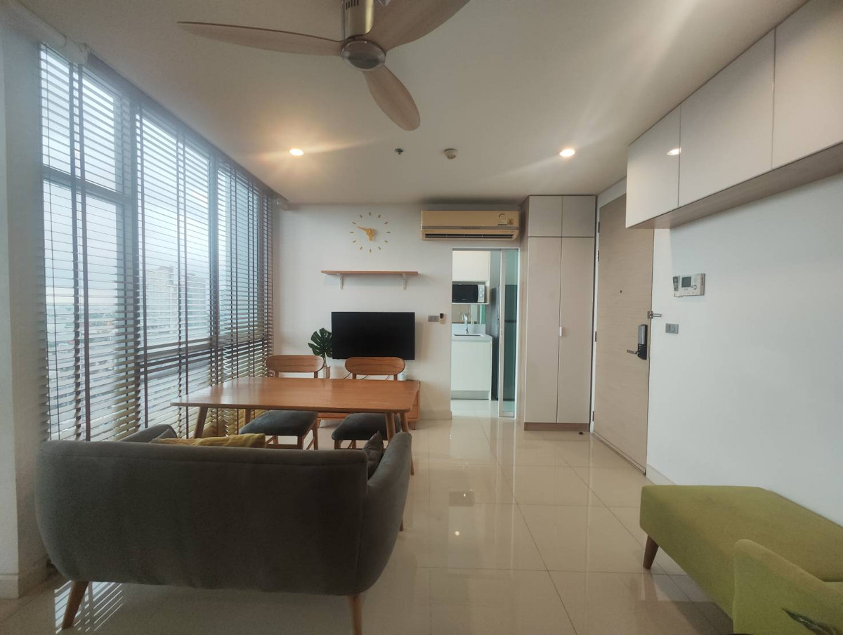 For RentCondoOnnut, Udomsuk : For Rent The Sky Sukhumvit Duplex 19th-20th fl. (RT-01)