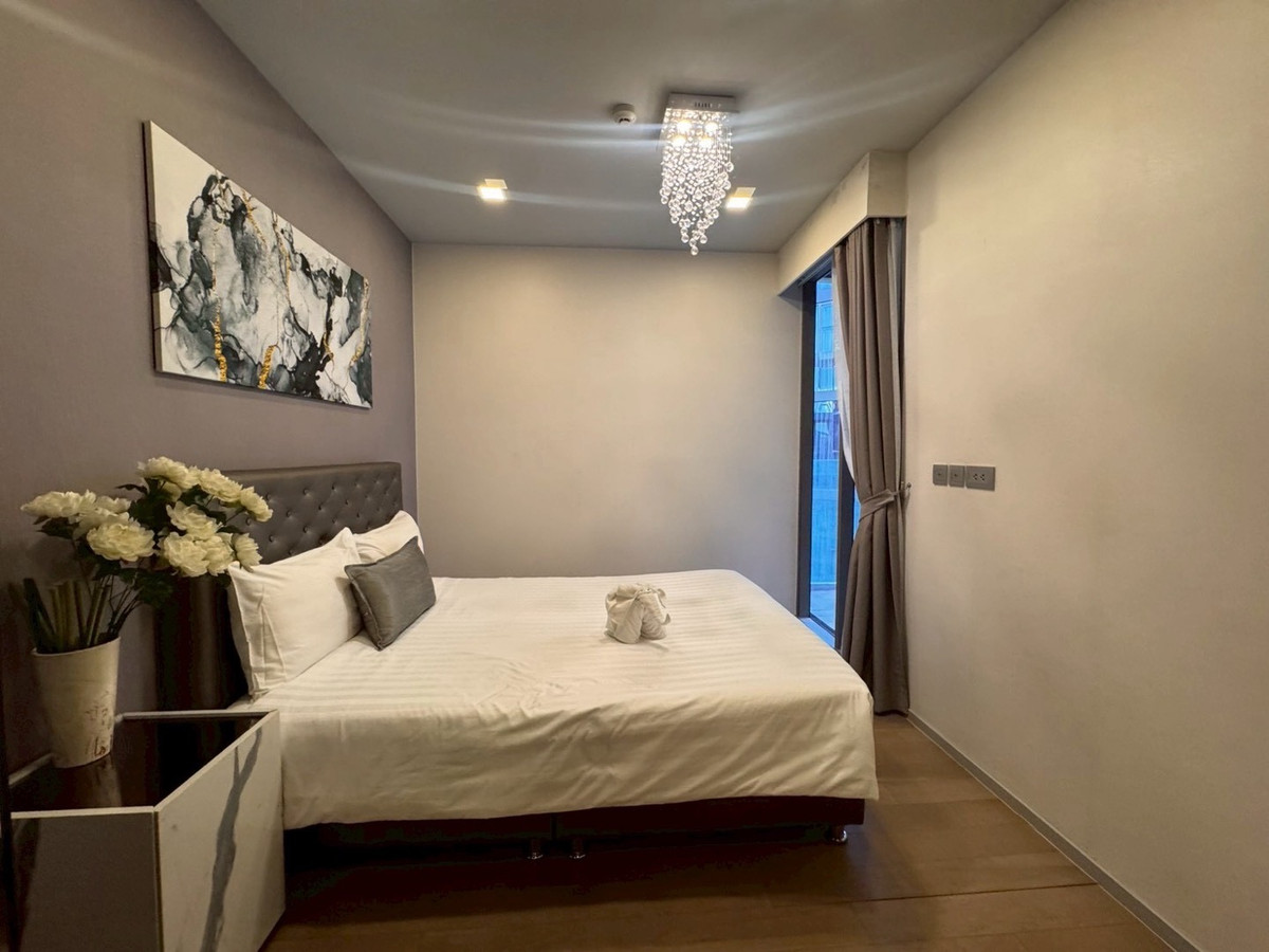 For RentCondoSukhumvit, Asoke, Thonglor : Ashton Residence 41 (Sukhumvit 41)2 Bedrooms | 2 Bathrooms Rental: 85,000 THB/month 🐶🐱 Pet-FriendlyPhat: 064-642-8664Nui: 094-624-2014