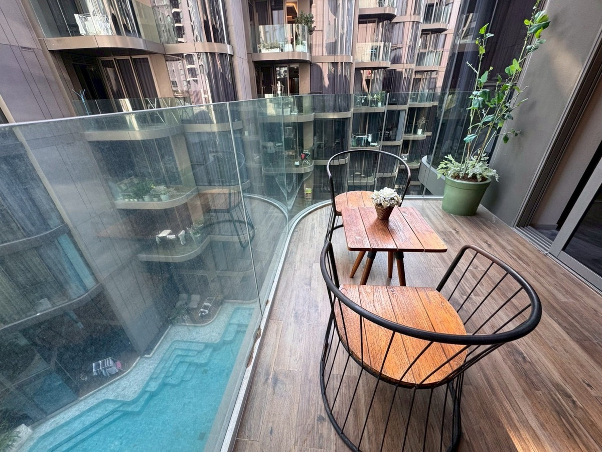 For RentCondoSukhumvit, Asoke, Thonglor : Ashton Residence 41 (Sukhumvit 41)2 Bedrooms | 2 Bathrooms Rental: 85,000 THB/month 🐶🐱 Pet-FriendlyPhat: 064-642-8664Nui: 094-624-2014