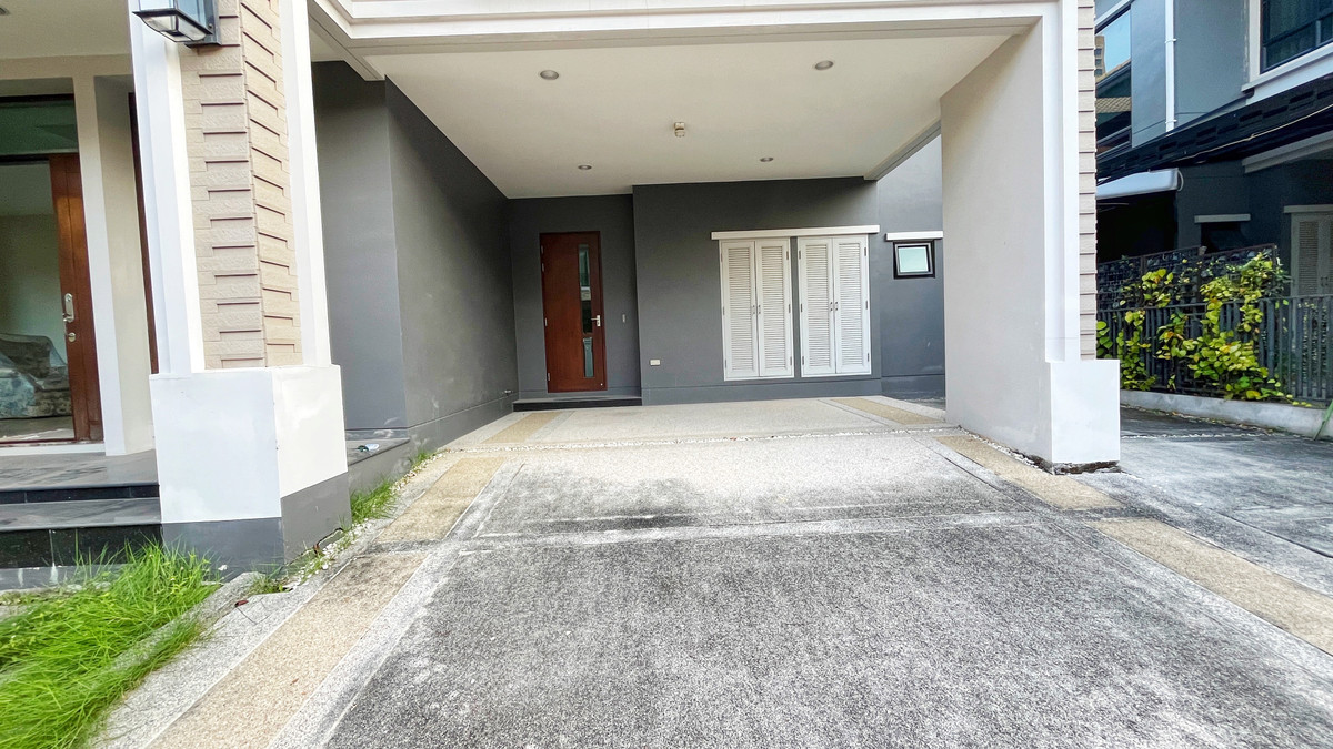 For SaleHouseEakachai, Bang Bon : Grand Bangkok Boulevard Sathorn Kanlapaphruek for sale.