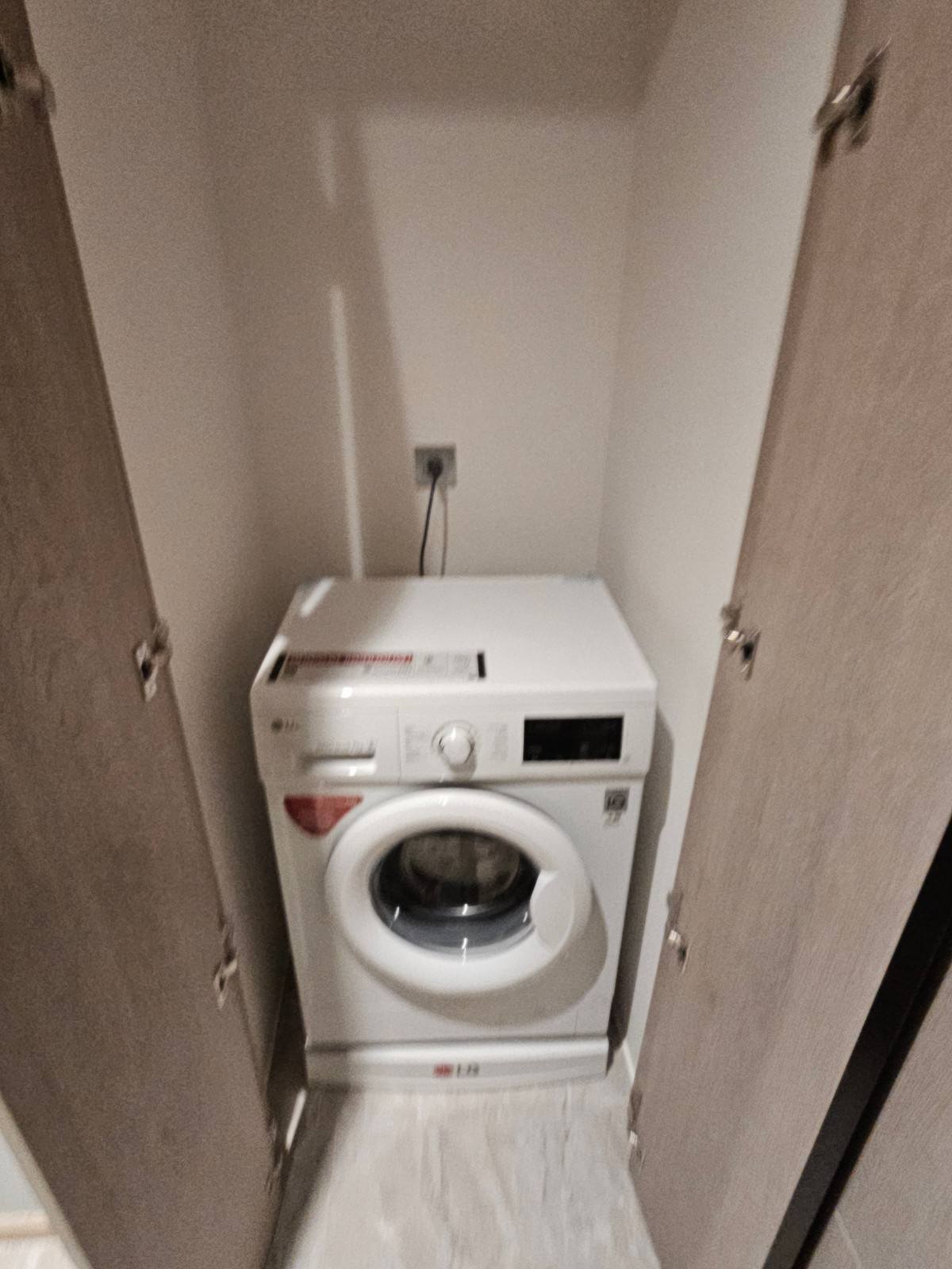 For RentCondoRama9, Petchburi, RCA : Ashton Asoke-Rama 9 Condo for RENT  ** Ashton Asoke - Rama 9  ห้องกว้าง 43 ตรม. 1 นอน 1 น้ำ พร้อมอยู่@ 35,000 บาท โทรด่วน 096-2615656  ห้องกว้าง 43 ตรม. 1 นอน 1 น้ำ เฟอร์ครบ พร้อมอยู่    Location : Rama 9   Selling Price : 35,000 Baht  Condominium near MR