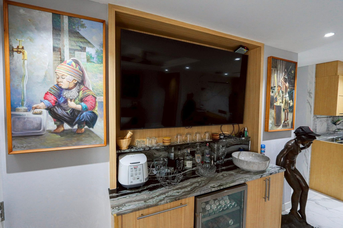 ให้เช่าคอนโดวิทยุ ชิดลม หลังสวน : 2 ห้องนอน 2 ห้องน้ำ ที่ Baan Sarasin , Contact 062-496-6454