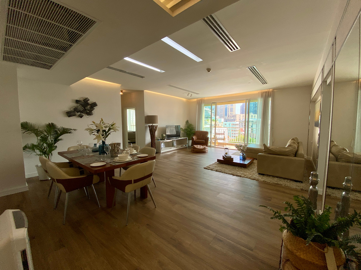 For RentCondoSukhumvit, Asoke, Thonglor : ✨Condo for rent in Sukhumvit area at Wilshire Condominium, 3 bedrooms, fully furnished. Near shopping malls, schools, universities, BTS Phrom Phong