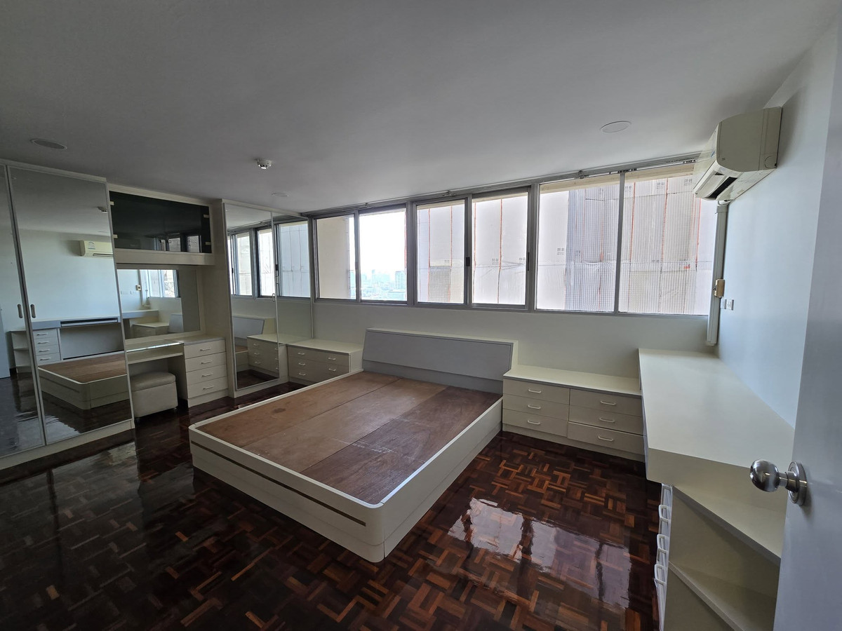 For RentCondoSukhumvit, Asoke, Thonglor : Condo for rent: Tai Ping Tower (Tai Ping Towers) (( BTS Thong Lor Station )) MK-02 line @livingbkk