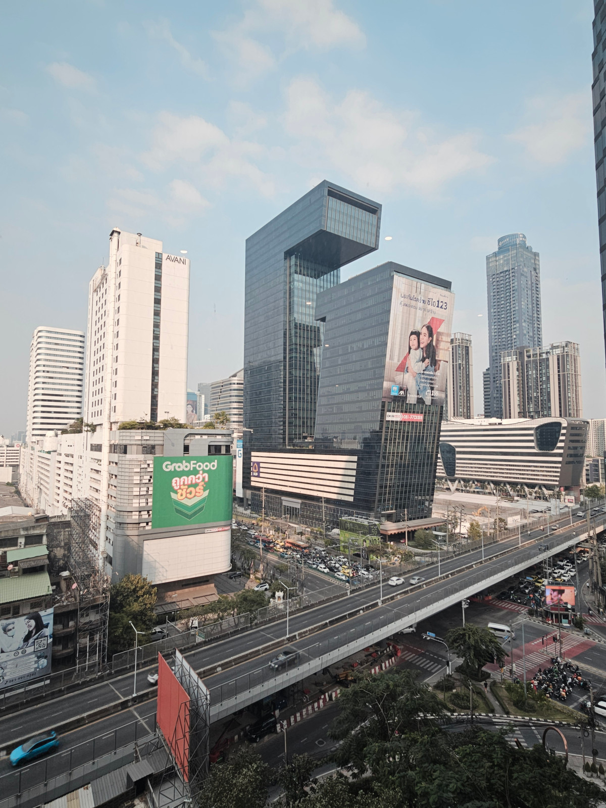 For RentCondoRama9, Petchburi, RCA : Ashton Asoke-Rama 9 Condo for RENT  ** Ashton Asoke - Rama 9  ห้องกว้าง 43 ตรม. 1 นอน 1 น้ำ พร้อมอยู่@ 35,000 บาท โทรด่วน 096-2615656  ห้องกว้าง 43 ตรม. 1 นอน 1 น้ำ เฟอร์ครบ พร้อมอยู่    Location : Rama 9   Selling Price : 35,000 Baht  Condominium near MR