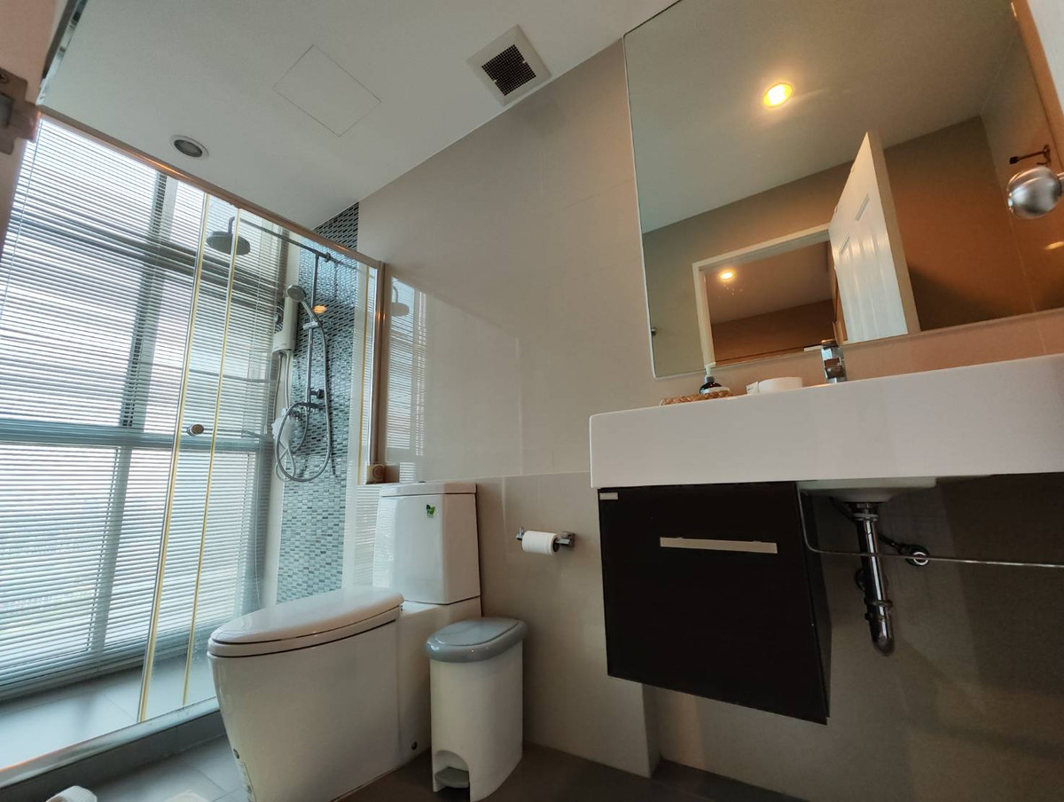 For RentCondoOnnut, Udomsuk : For Rent The Sky Sukhumvit Duplex 19th-20th fl. (RT-01)