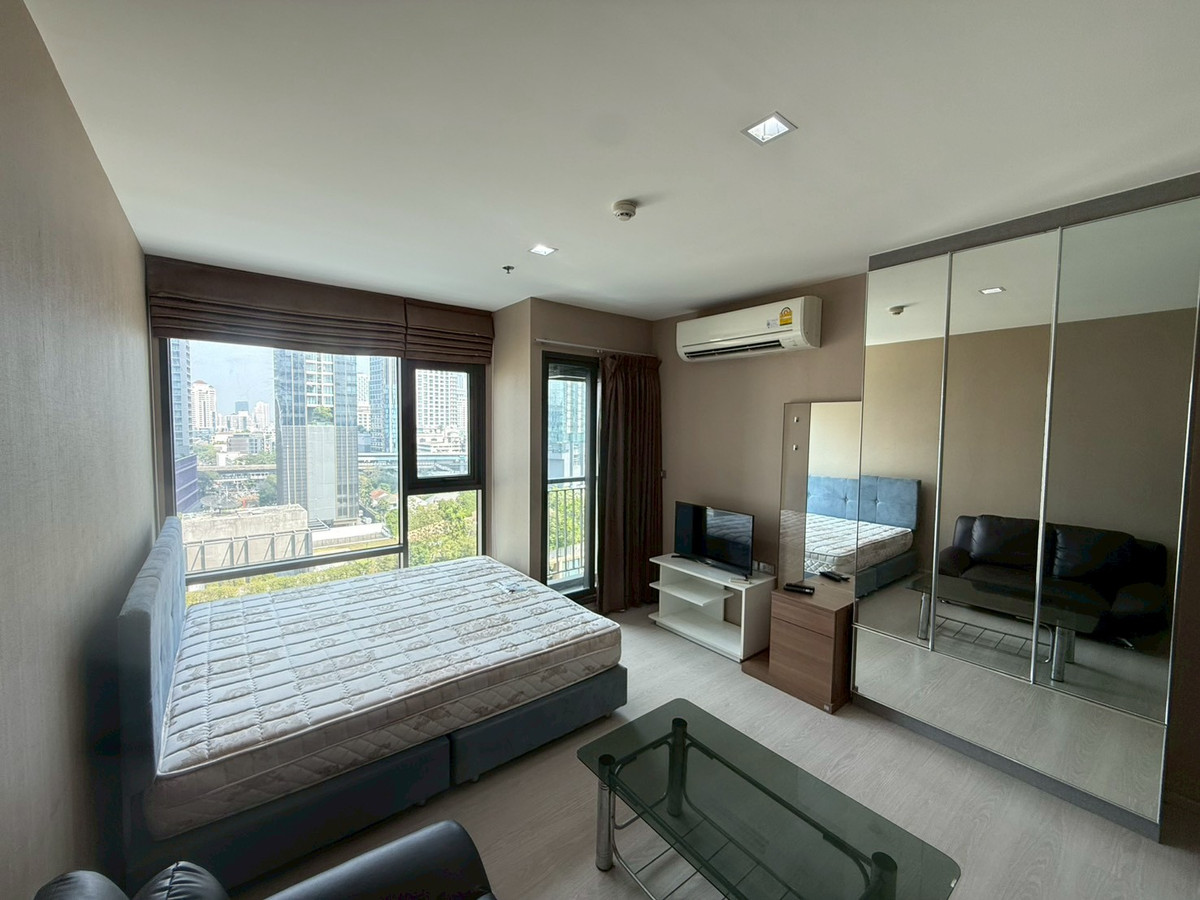 ให้เช่าคอนโดสุขุมวิท อโศก ทองหล่อ : ให้เช่า Rhythm สุขุมวิท 36-38