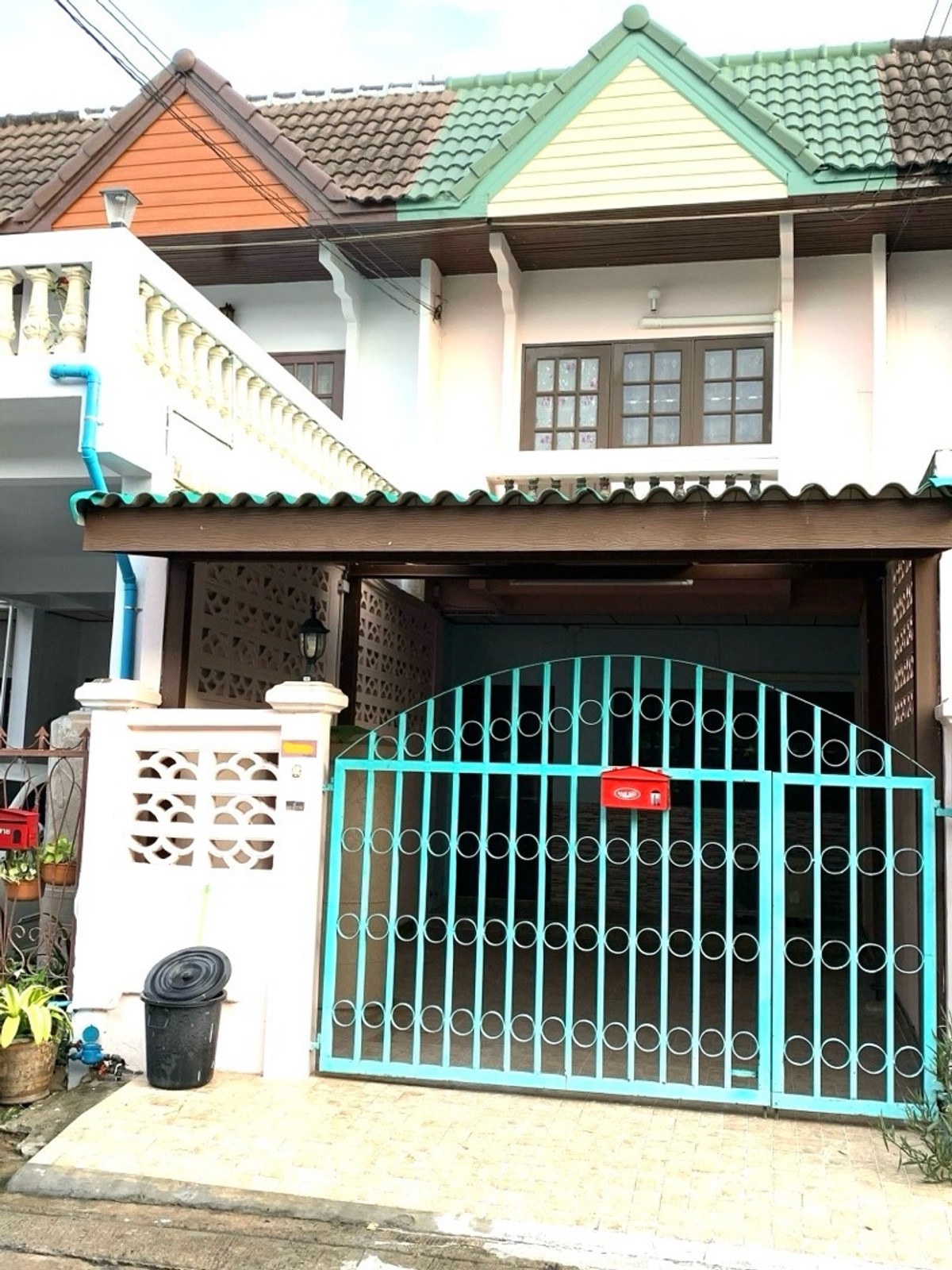 ให้เช่าทาวน์โฮมพุทธมณฑล ศาลายา : ให้เช่าทาวน์เฮ้าส์ ถ.พุทธมณฑลสาย 4  ใกล้ ม.มหิดล 