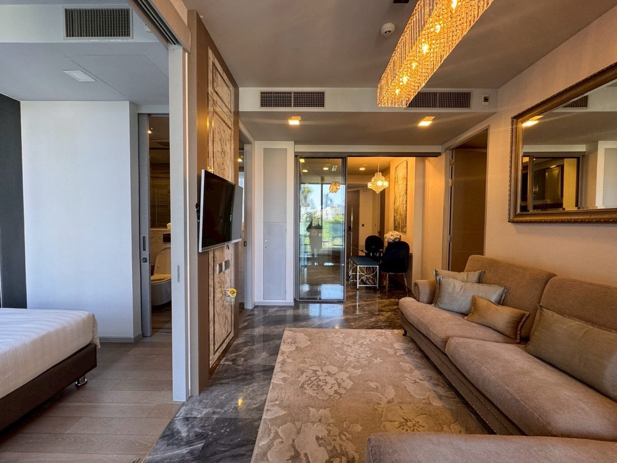 For RentCondoSukhumvit, Asoke, Thonglor : Ashton Residence 41 (Sukhumvit 41)2 Bedrooms | 2 Bathrooms Rental: 85,000 THB/month 🐶🐱 Pet-FriendlyPhat: 064-642-8664Nui: 094-624-2014