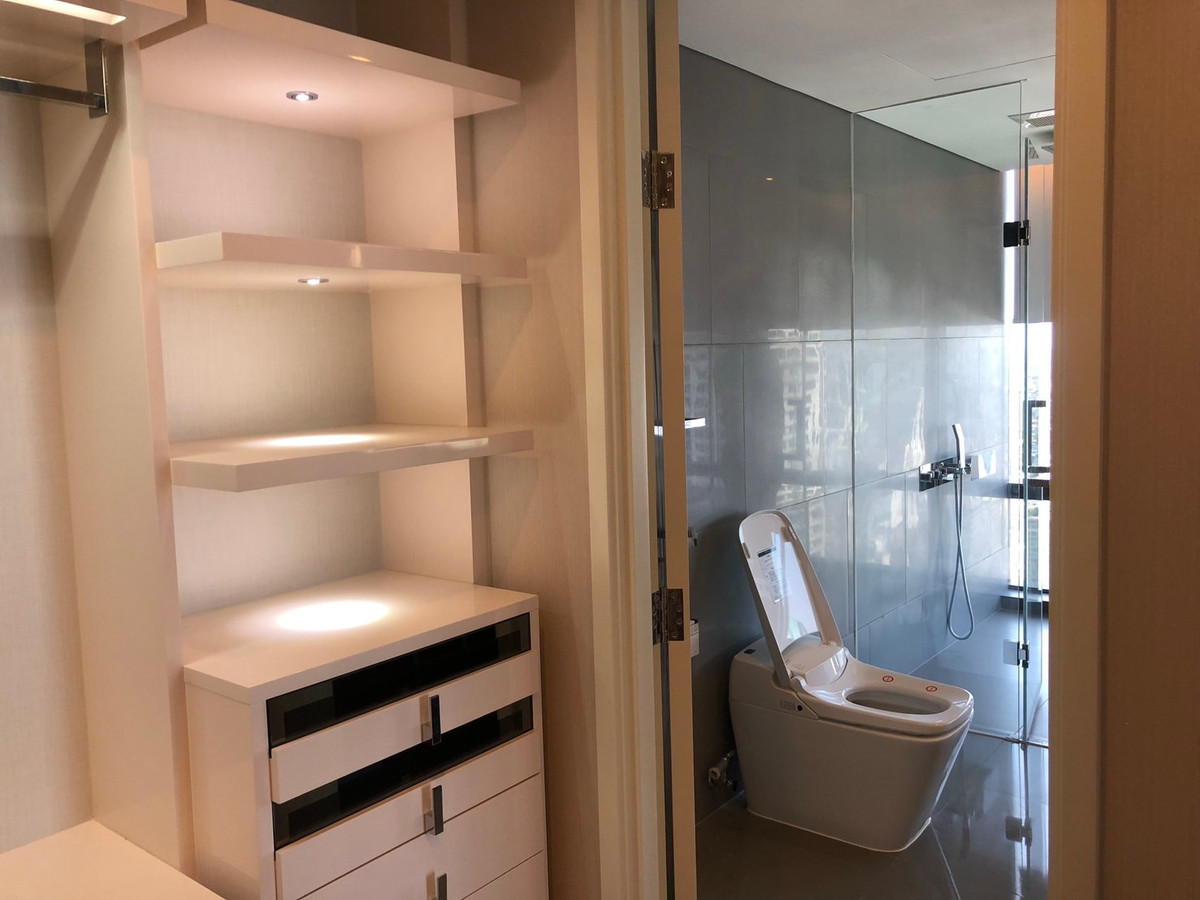 ขายคอนโดสาทร นราธิวาส : The Bangkok Sathorn / 2 Bedrooms (FOR SALE), เดอะ แบงค็อค สาทร / 2 ห้องนอน (ขาย) NONT013