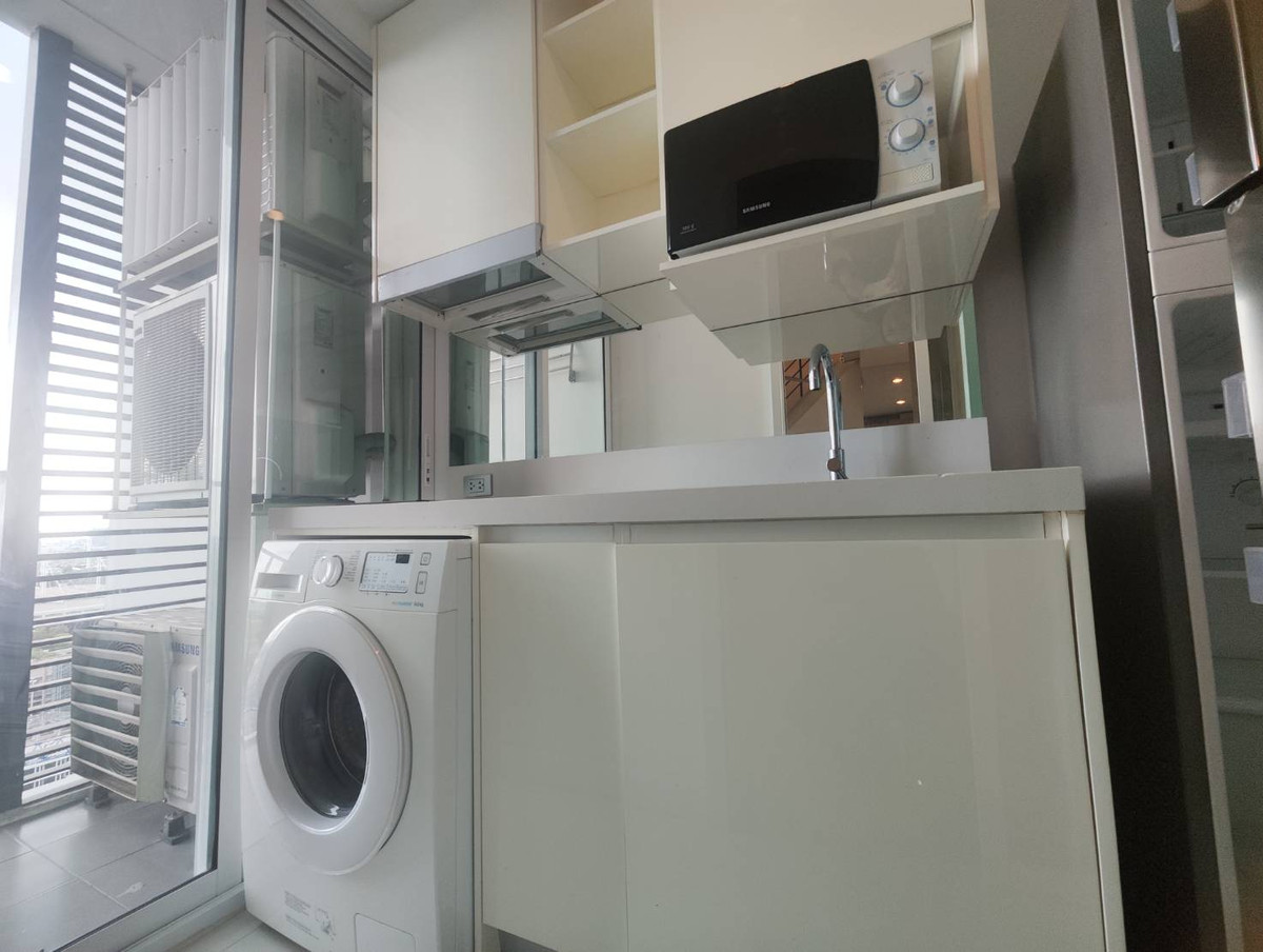 For RentCondoOnnut, Udomsuk : For Rent The Sky Sukhumvit Duplex 19th-20th fl. (RT-01)