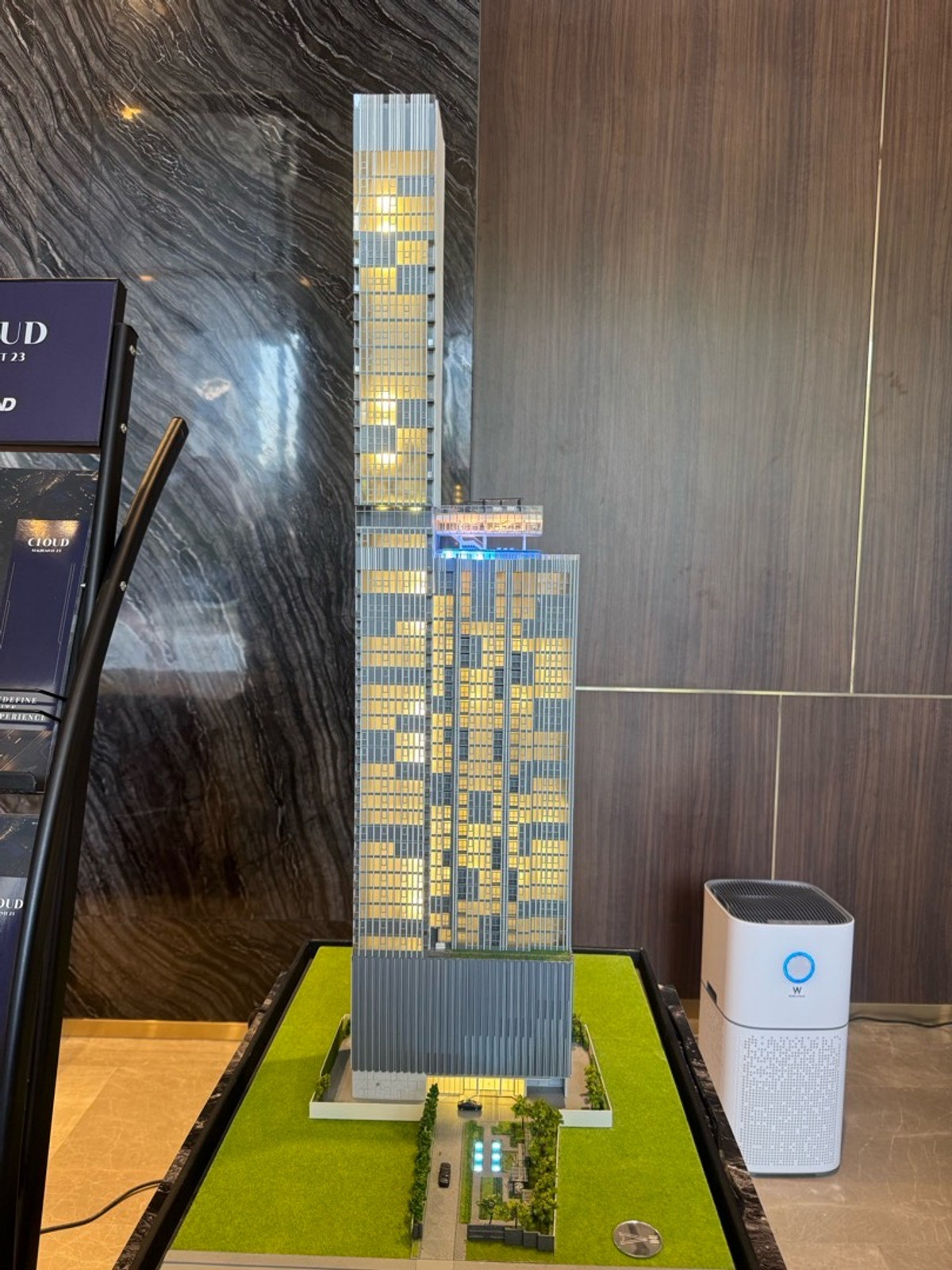 ขายคอนโดสุขุมวิท อโศก ทองหล่อ : Cloud Residences 23 — ลักชัวรีคอนโดกลางสุขุมวิท 1 Bed  | 29–30 ตร.ม. | เริ่มต้น 5.3 ลบ. contact 0646428664 (Phat)contact 0946242014 (Nui)