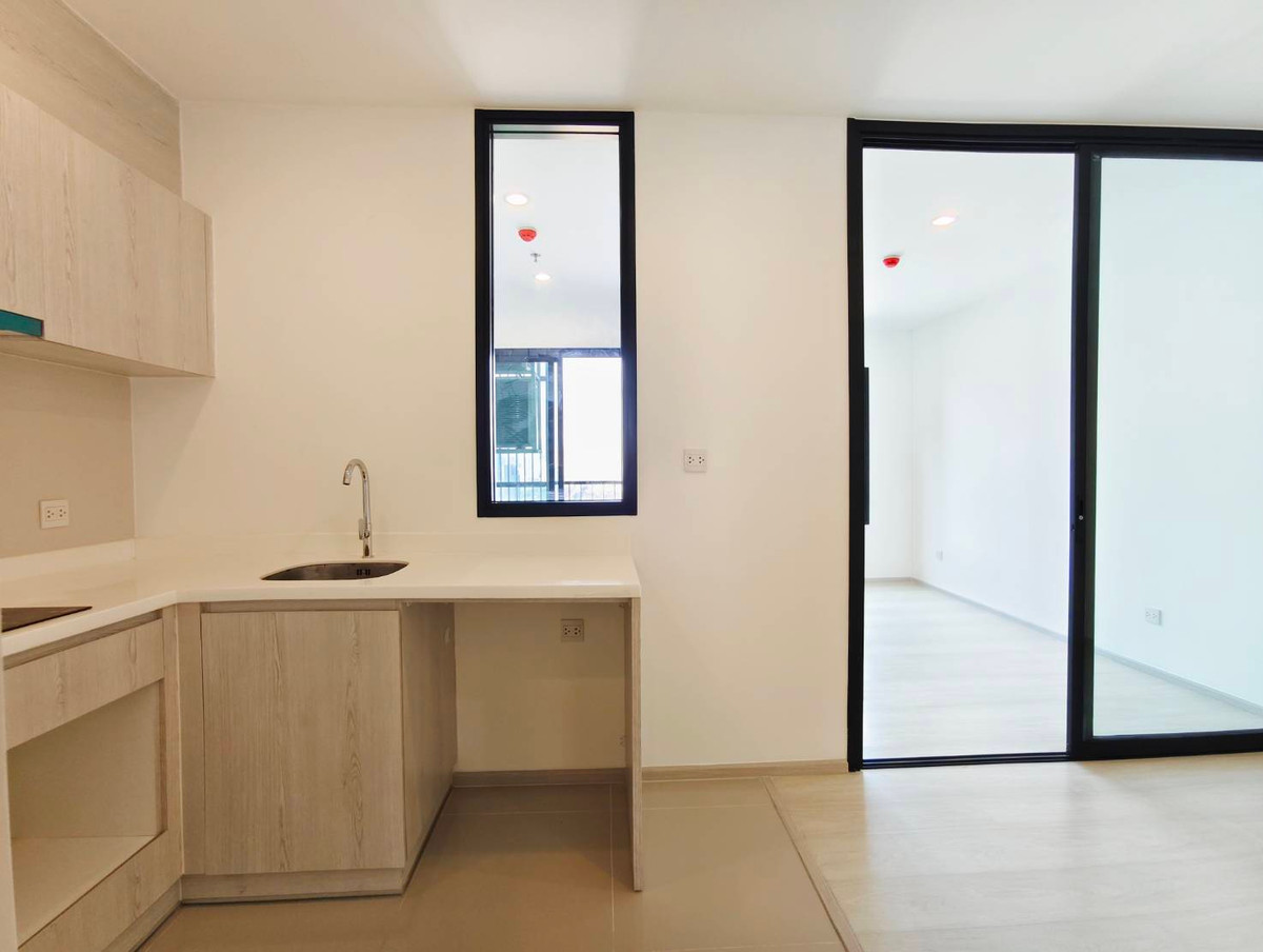 ขายคอนโดพระราม 9 เพชรบุรีตัดใหม่ RCA : Life Asoke ห้องใหม่ ไม่เคยอยู่ ชั้นสูง วิวเมือง ติด ARL มักกะสัน