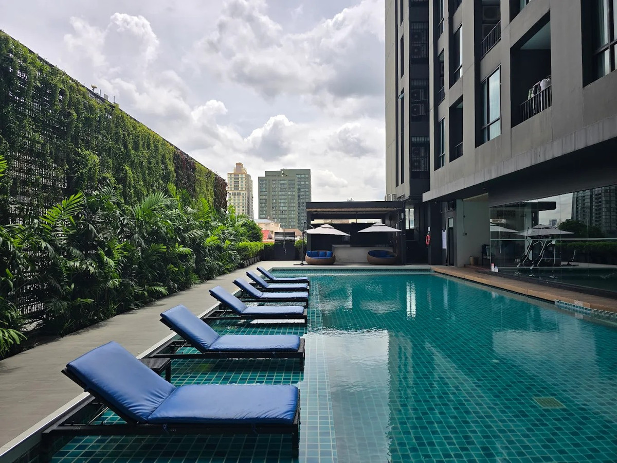 ให้เช่าคอนโดสุขุมวิท อโศก ทองหล่อ : 1 นอน 1 น้ำ  ที่เอสเตลล่าเอกมัย ห้องใหญ่ พร้อมอยู่ 