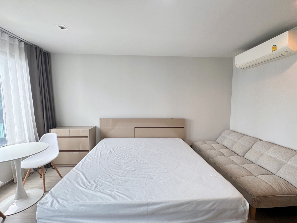 For SaleCondoLadprao, Central Ladprao : Life Ladprao Life Ladprao Studio for urgent sale (special price)