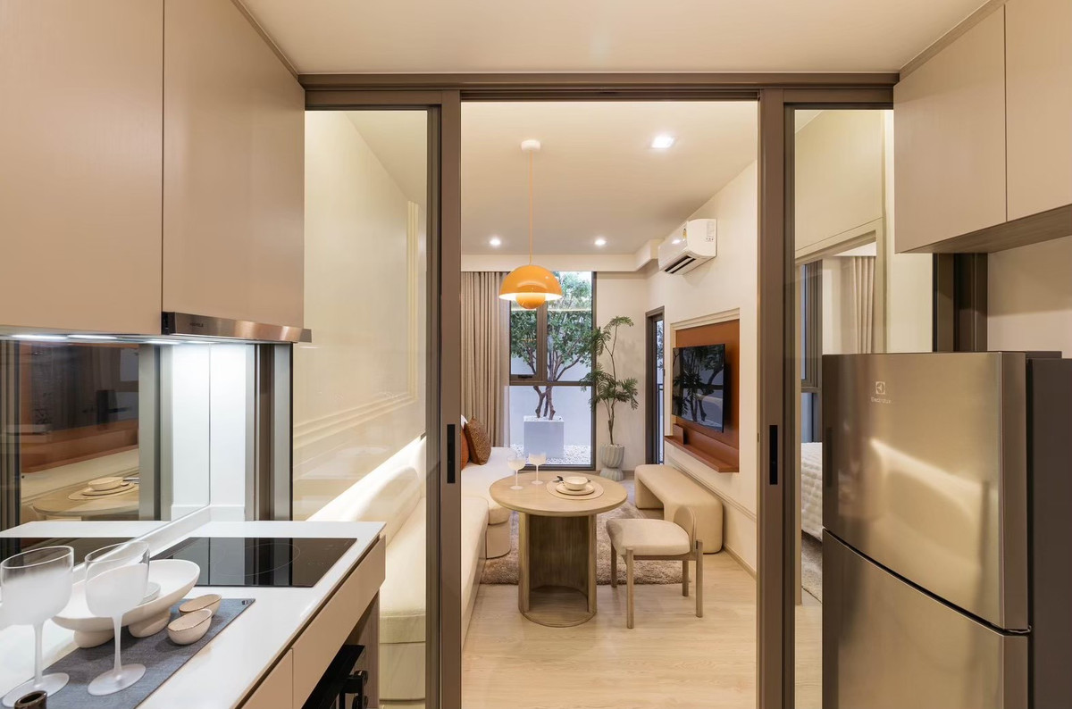 ขายคอนโดสุขุมวิท อโศก ทองหล่อ : Reference Ekkamai 1 ห้องนอน แต่งครบ ยูนิตพิเศษ เริ่ม 6.09 ล้าน* ห้องตรงจากเซลล์โครงการเท่านั้น...!!!