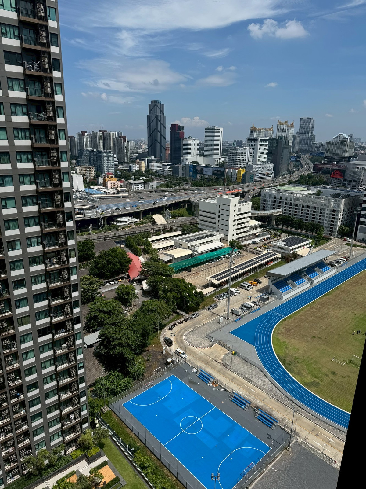 ขายคอนโดพระราม 9 เพชรบุรีตัดใหม่ RCA : Life Asoke / 1 Bedroom (FOR SALE),  ไลฟ์ อโศก / 1 ห้องนอน (ขาย) TARN220