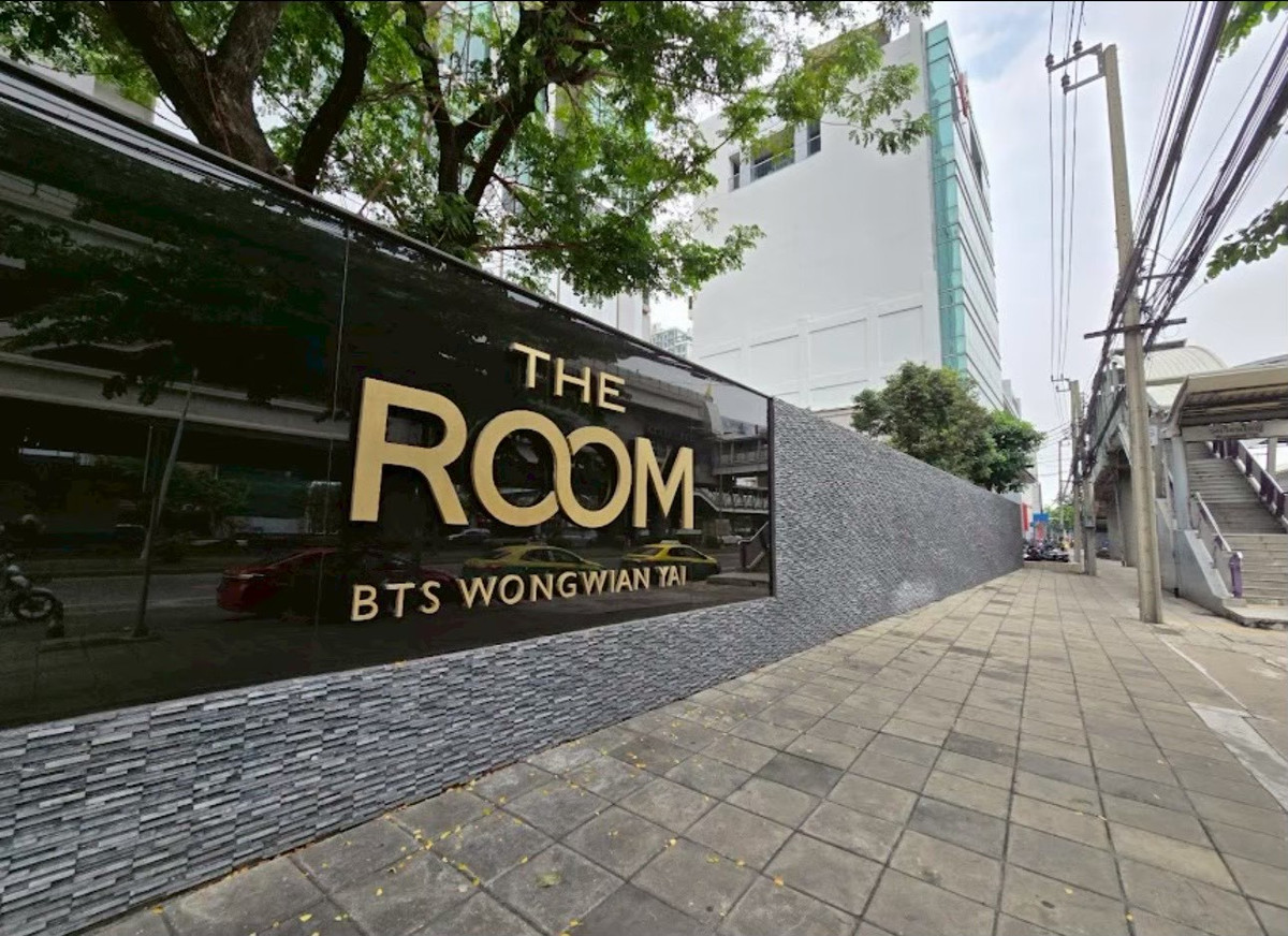 For RentCondoWongwianyai, Charoennakor : ✨ Most peaceful in the area of ​​The Room BTS Wongwian Yai, few units, private, Land & Houses standards 🎉