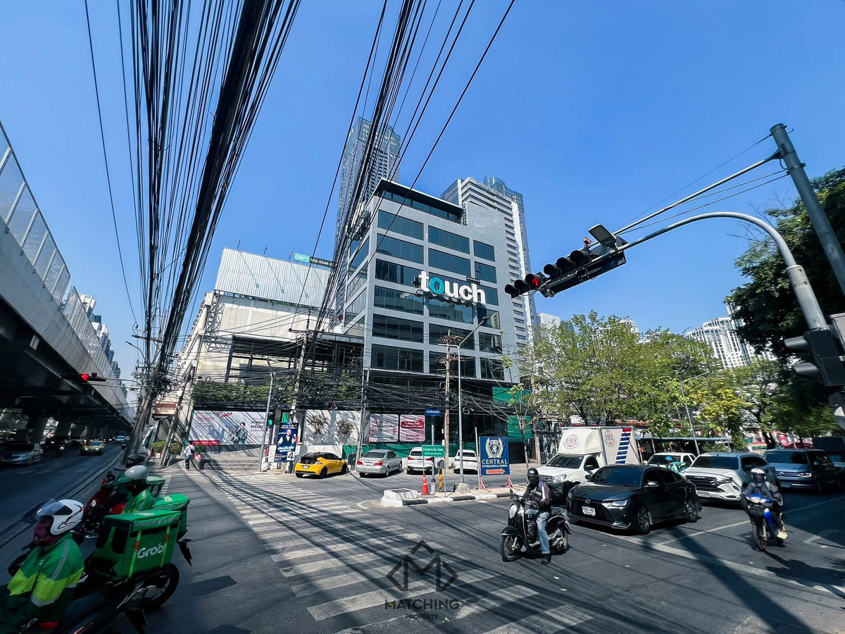 อาคารพาณิชย์พระราม 9 เพชรบุรีตัดใหม่ RCA : 6901-076 ขาย/ให้เช่า อาคารสำนักงาน Standalone Style โมเดิร์น 8 ชั้น พร้อมใช้งาน ย่านพระราม 9