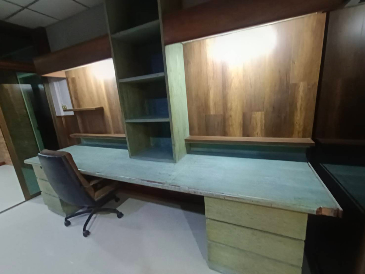 ขายทาวน์โฮมลาดพร้าว101 แฮปปี้แลนด์ : ลดเป็นล้าน  ด่วน !   บ้าน & โฮมออฟฟิต 2 ชั้น  พร้อมเข้าอยู่ได้เลย   หลังริม ทำเลเลียบด่วน และ ลาดพร้าว 87 หน้ากว้าง 10 เมตร 