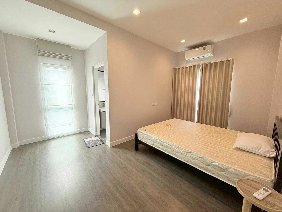 For RentHouseSeri Thai, Ramkhamhaeng Nida : Single house for rent, Bangkok Boulevard Signature Lat Phrao-Serithai.