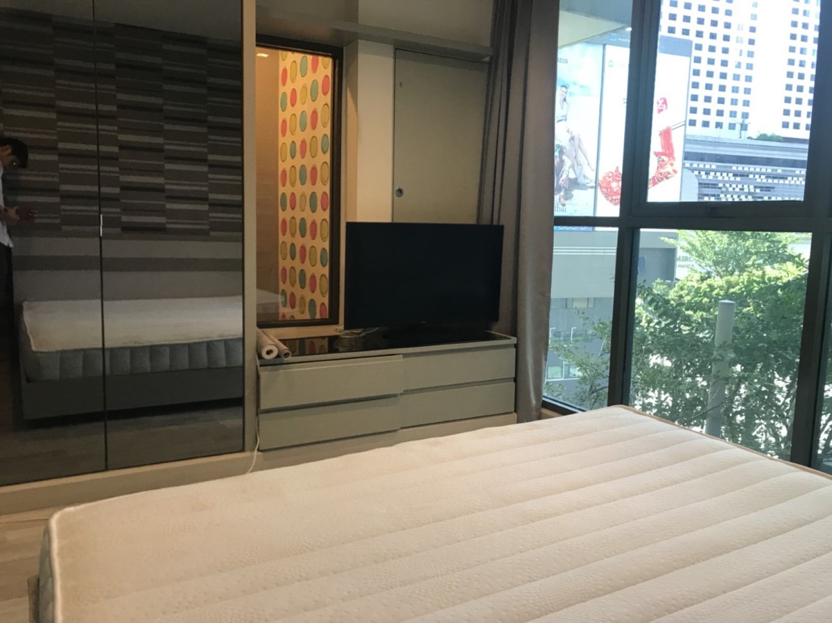 ให้เช่าคอนโดพระราม 9 เพชรบุรีตัดใหม่ RCA : !! ห้องสวย ให้เช่าคอนโด Ideo Mobi Rama 9 ใกล้ MRT พระราม 9