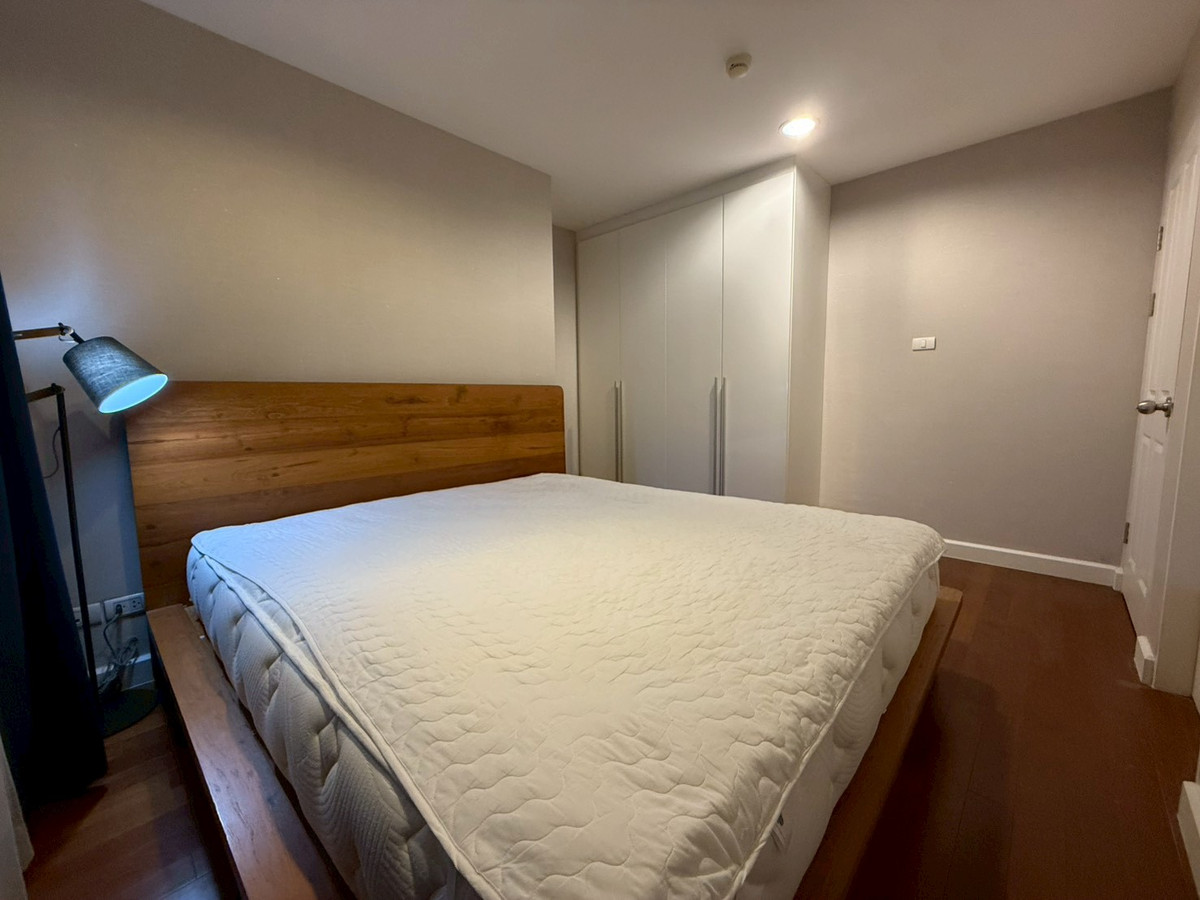 ให้เช่าคอนโดพระราม 9 เพชรบุรีตัดใหม่ RCA : For Rent condo Belle Grand rama9 fully furnished (S15-32247) 