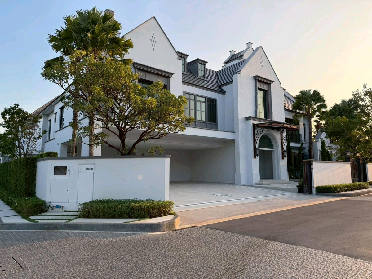 ขายบ้านพัฒนาการ ศรีนครินทร์ : 🔥NANTAWAN POOL VILLA มือ 1  จากโครงการ Start 100 ล้าน🔥