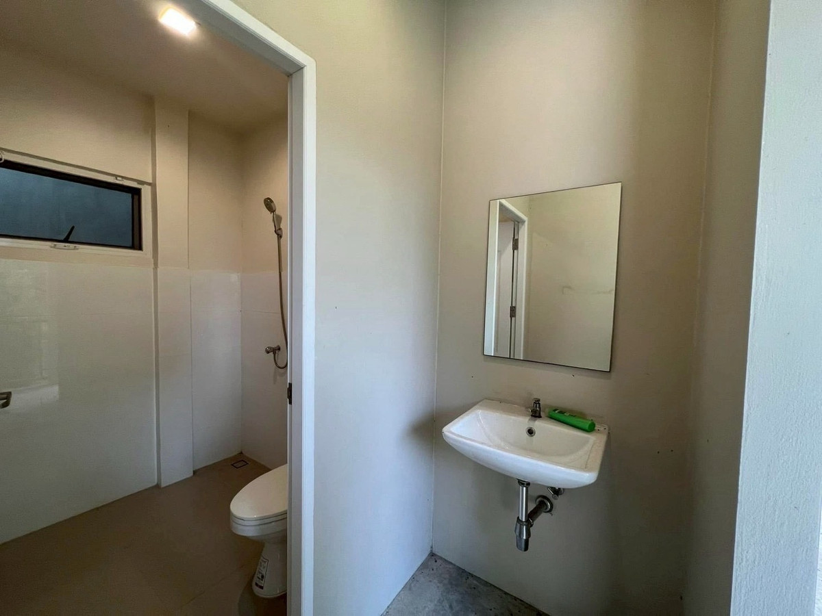 ให้เช่าบ้านอารีย์ อนุสาวรีย์ : ให้เช่า บ้านเดี่ยว Mid Century House ราชครู เขตพญาไท ใกล้ อารีย์ และเลี้ยงสัตว์ได้ Pet Friendly