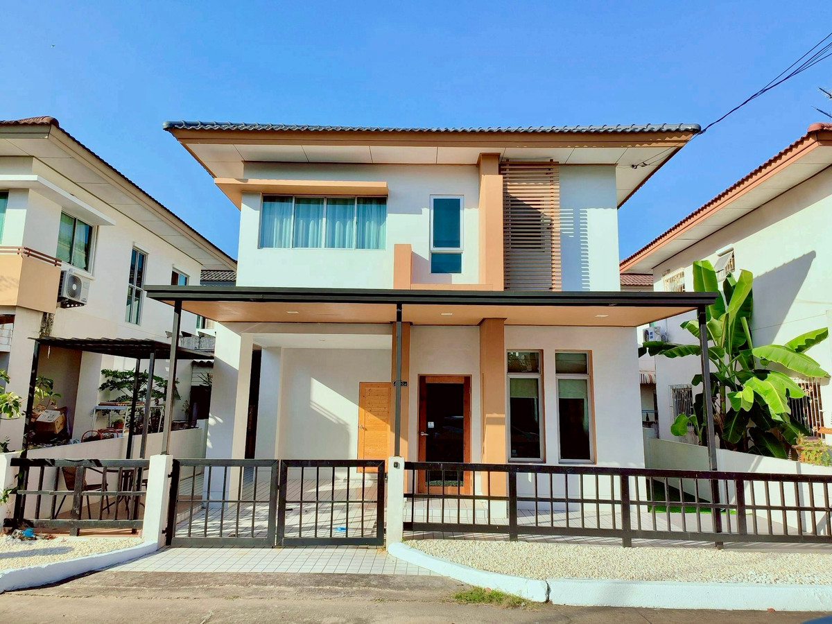 ขายบ้านนวมินทร์ รามอินทรา : ขายบ้านแฝด 2 ชั้น สไตล์บ้านเดี่ยว รีโนเวทใหม่ พร้อมเฟอร์นิเจอร์ Baan Prompat Greenova | ทำเลปัญญาอินทรา – เลียบคลองสอง