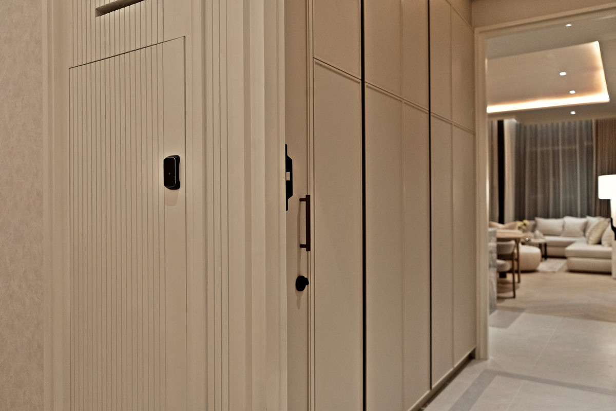 ขายคอนโดสุขุมวิท อโศก ทองหล่อ : คอนโดหรู 3 ห้องนอน corner suite ที่  Still Sukhumvit 20, Contact 062-496-6454