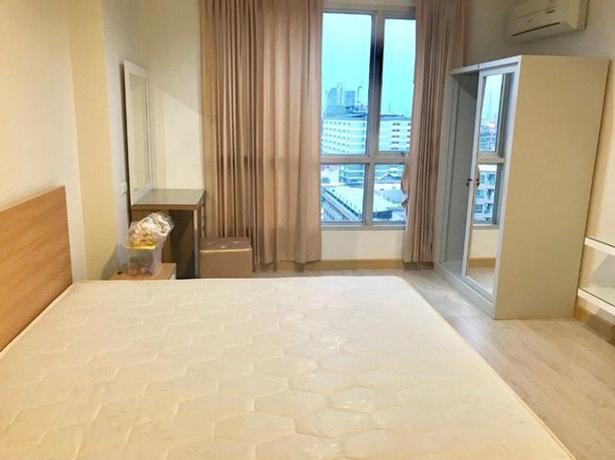 For RentCondoRatchadapisek, Huaikwang, Suttisan : !! Beautiful room for rent, Condo Life Ratchada-Huaikwang, near MRT Huai Khwang.