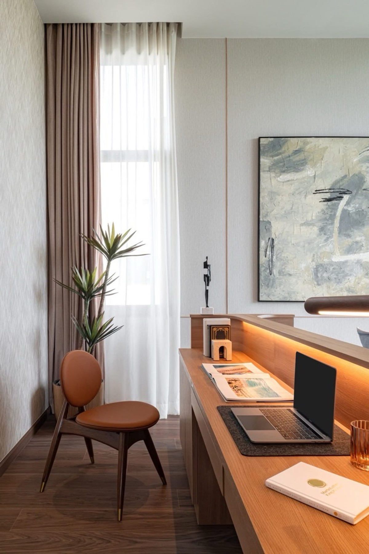 For SaleHouseSamut Prakan,Samrong : ⭐️Special price for project closing ⭐️The River size 454 Sq.m 4 bed 5 bath special price only 24.9 MB. Make an appointment to view the project. 086-795-9997(Jimmy)