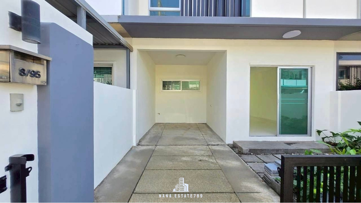 ขายทาวน์โฮมโชคชัย4 ลาดพร้าว71 : 🔥🔥ขายถูกThe Plant Citi Ladprao71🔥🔥เดอะแพลนท์ซิตี้ ลาดพร้าว71*พท.18.6 ตร.ว รีโนเวทพร้อมอยู่ ใกล้รถไฟฟ้า ซอยสงบส่วนตัว พื้นที่เยอะ *