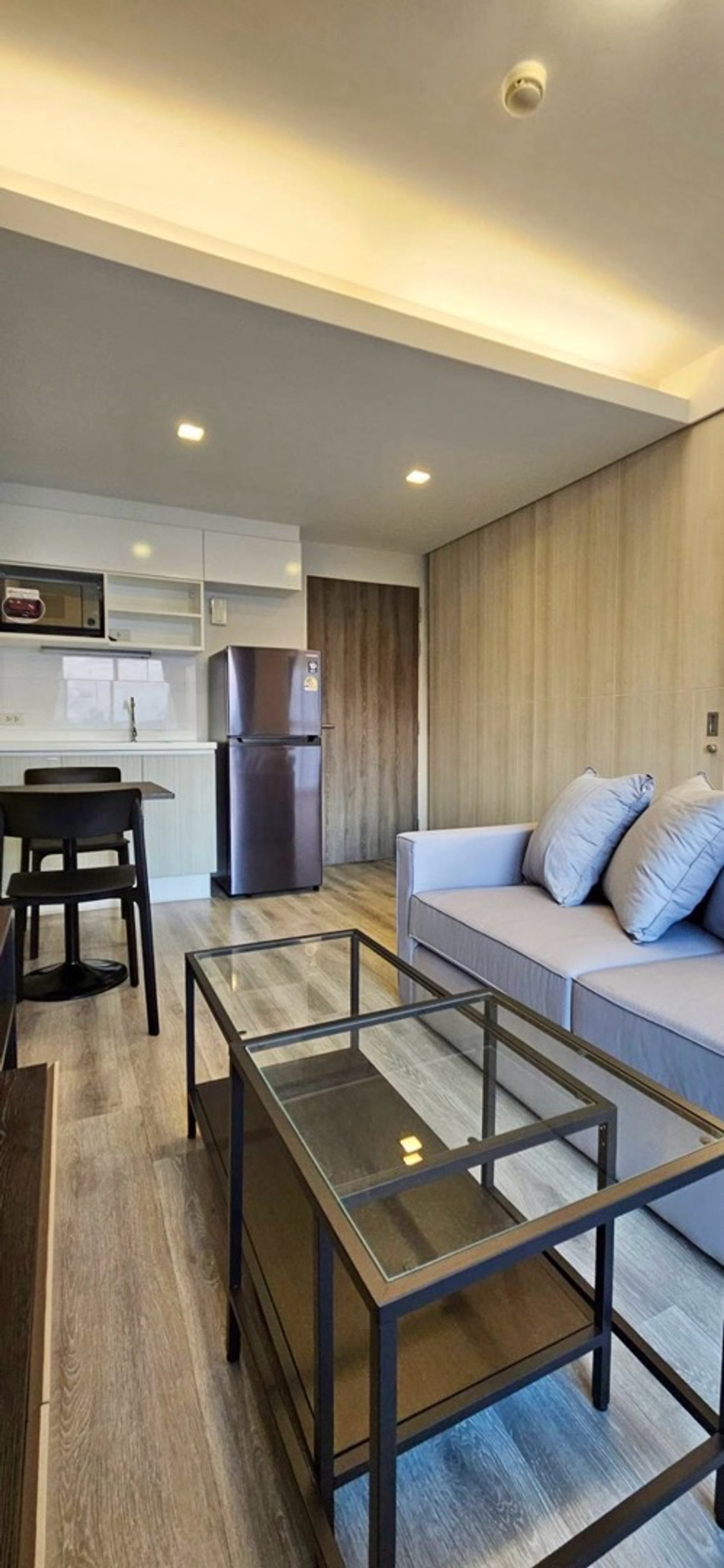 ให้เช่าคอนโดแจ้งวัฒนะ เมืองทอง : 📍 โครงการ : Double Lake Condominium Phase 2🚝 ใกล้ : MRT สายสีชมพู สถานีทะเลสาบเมืองทองธานี 💵 ราคาเช่า : 13,000 บาท / เดือน