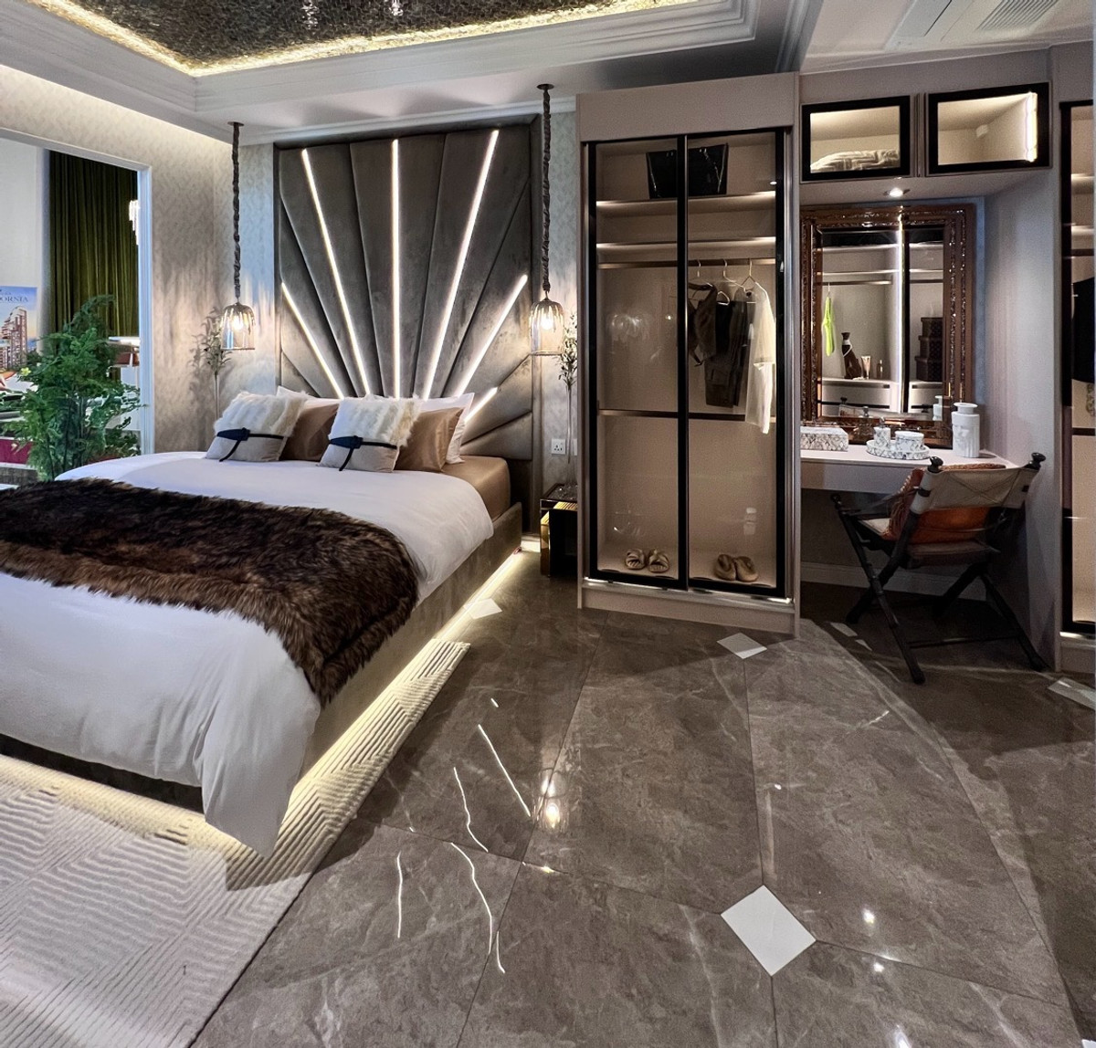 ขายคอนโดพัทยา บางแสน ชลบุรี สัตหีบ : 🌊 คอนโดวิวทะเล Pet-Friendly ยูนิตใหญ่ 75 ตร.ม. พระตำหนัก