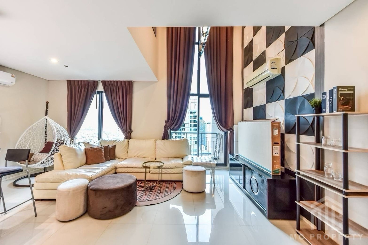 ให้เช่าคอนโดพระราม 9 เพชรบุรีตัดใหม่ RCA : วิลล่า อโศก 2 ห้องนอน 81ตรม ดูเพล็กซ์ เช่าเพียง 42,000 สนใจติดต่อ 0816878954