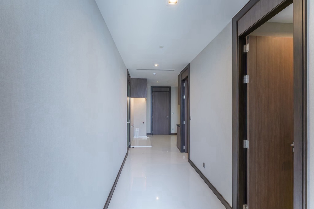 ขายคอนโดนานา : ✅คิววัน สุขุมวิท ห้องชั้นสูง วิวสวย ขนาด 296 Sq.m 4 bed 5 bath ราคาพิเศษ 130 MB ติดต่อ 086-795-9997 (จิมมี่)