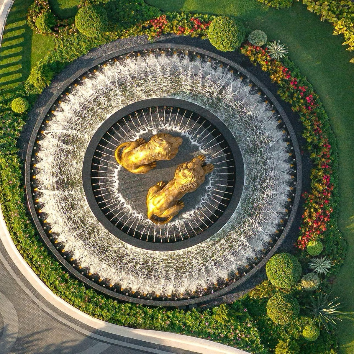 For SaleHousePinklao, Charansanitwong : 📌VVIP Narasiri Borommaratchachonnani round | Narasiri Borommaratchachonnani starting price 55-120 MB on the main Borommaratchachonnani road location. For more information: 086-795-9997 (Jimmy)