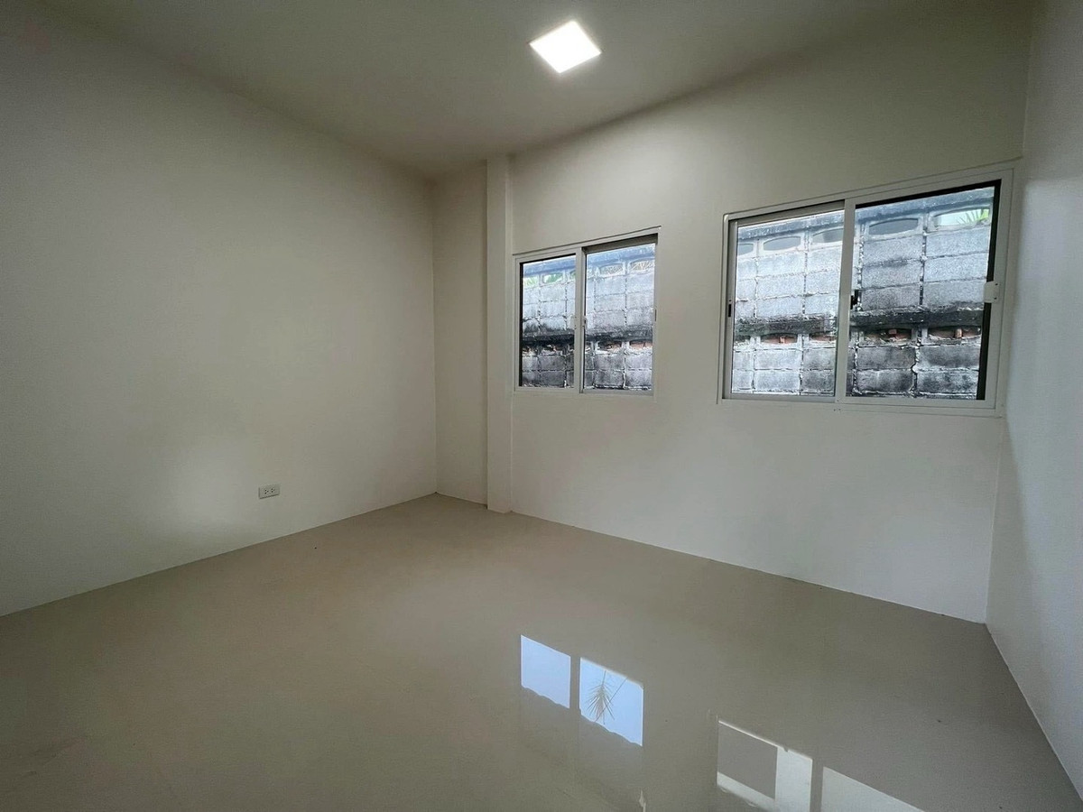 ให้เช่าบ้านอารีย์ อนุสาวรีย์ : ให้เช่า บ้านเดี่ยว Mid Century House ราชครู เขตพญาไท ใกล้ อารีย์ และเลี้ยงสัตว์ได้ Pet Friendly