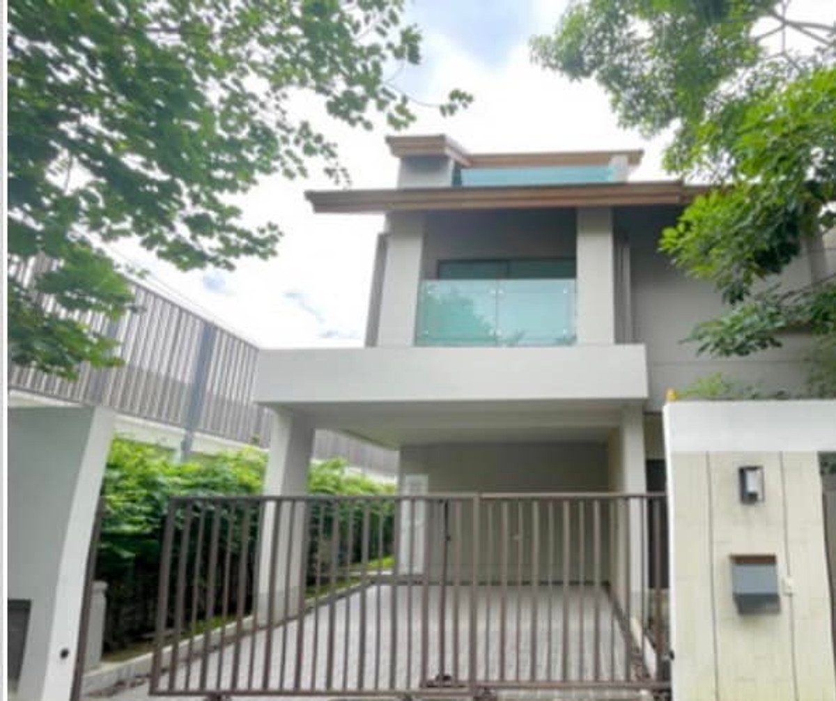 For SaleHouseKaset Nawamin,Ladplakao : For sale: Private Nirvana Thru Ekkamai - Ramintra, new house, never lived in, corner unit, has privacy.