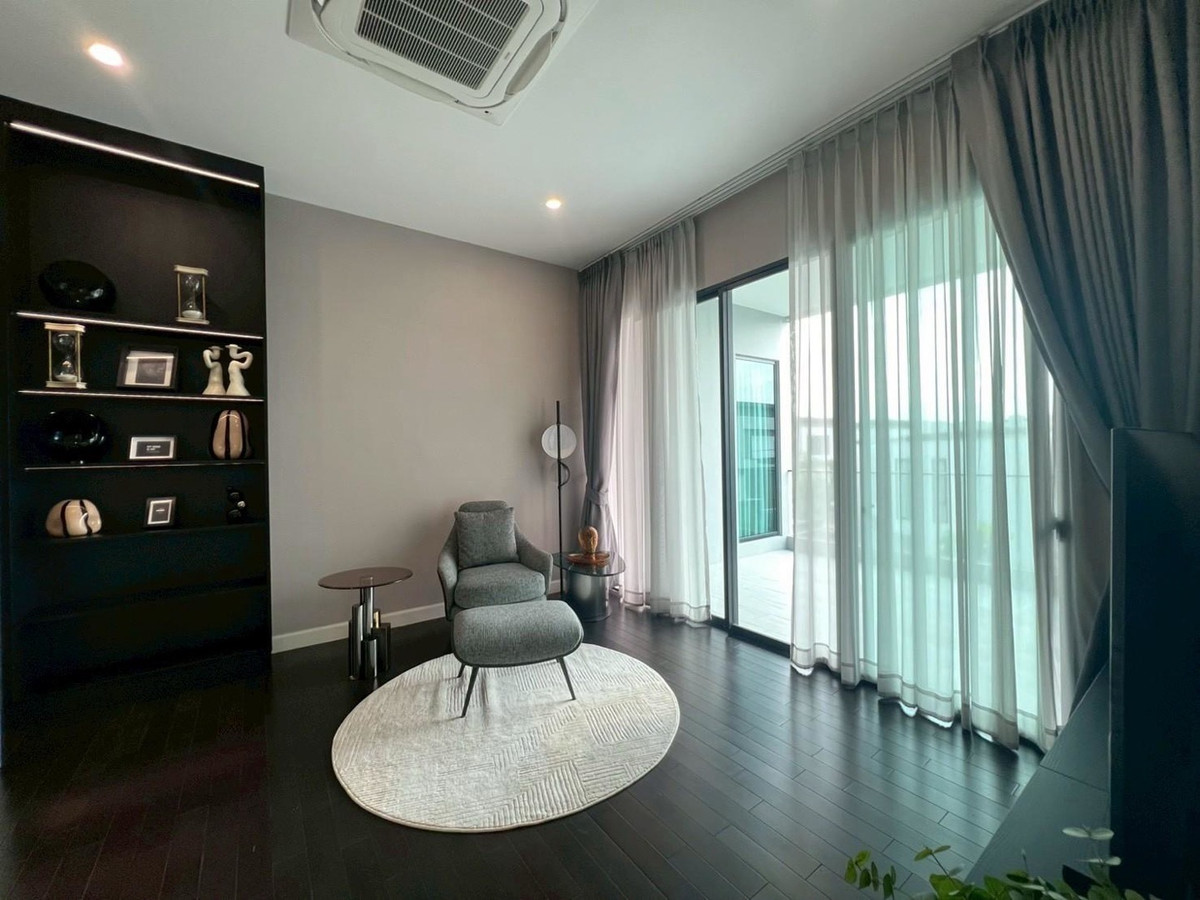 ให้เช่าบ้านเลียบทางด่วนรามอินทรา : 📌|For Rent| ดิ ออเนอร์ โยธินพัฒนา The Honor Yothinpattana ขนาด 564 Sq.m 5 bed 7 bath เพียง 450,000/ month ติดต่อ 086-795-9997 (จิมมี่)